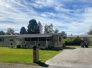 9 Luau Ln, Plattekill, NY 12561