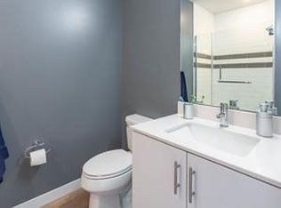 918 E Grand River Ave #618, East Lansing, MI 48823