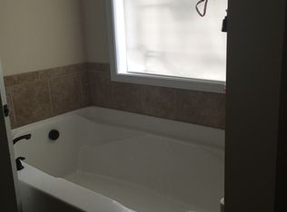 184 Indigo Ave, Raeford, NC 28376