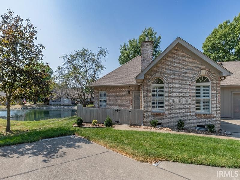 1st image of 8207 River Park Way
