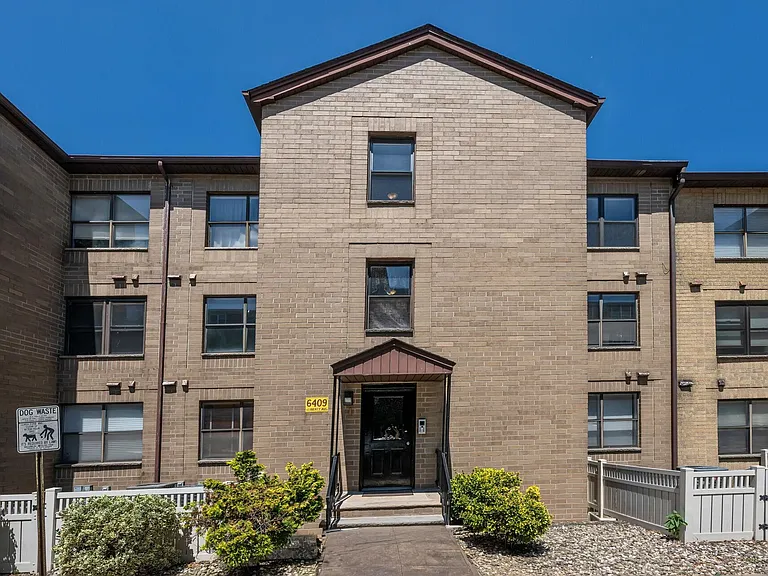 6409 Liberty Ave #I1 — Photo 3