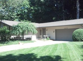 2070 Sheldrake Ave, Okemos, MI 48864