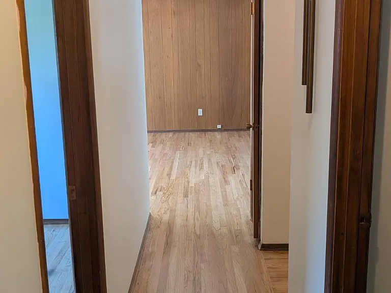 8636 N Fowler Ct — Photo 7