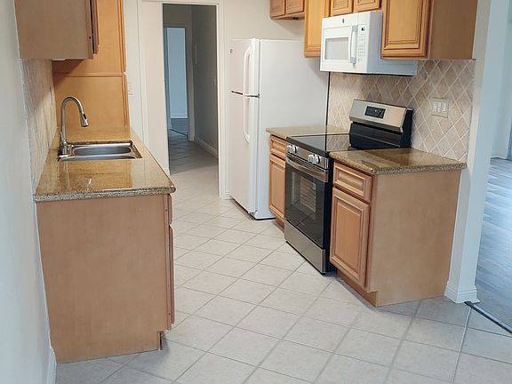 4th image of 3700 Dean Dr Unit 908
