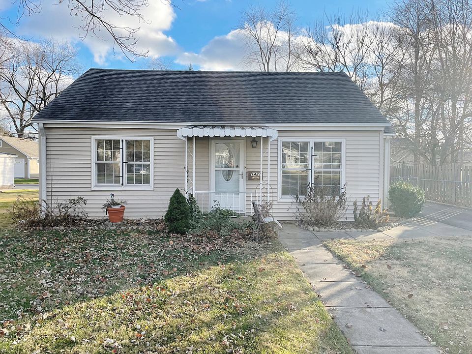 1st image of 1421 Roosevelt Dr