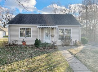 1421 Roosevelt Dr, Noblesville, IN 46060