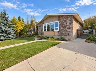 4907 W 54th St, Stettler, AB T4K1A9