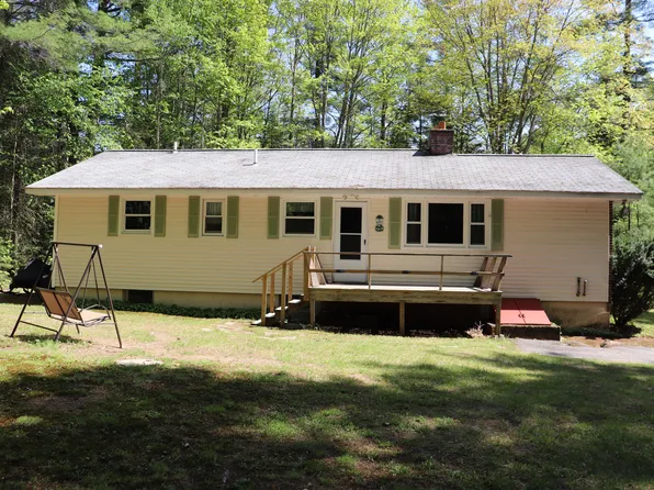 434 County Road, Milford, ME 04461