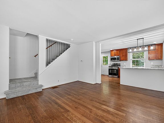 Erie Townhomes Entry