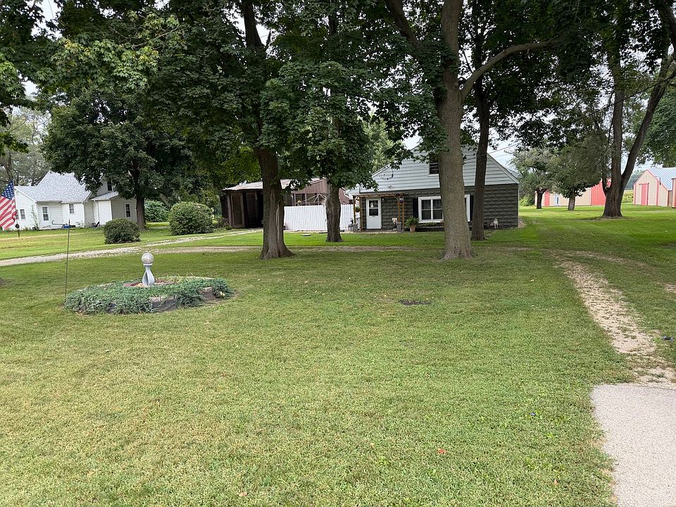1st image of 1713 E Rock Falls Rd