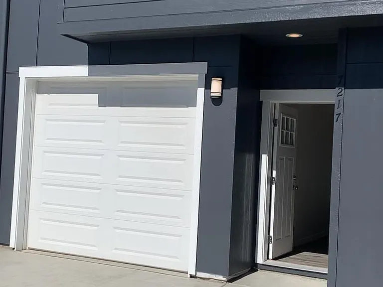 7217 E Pacific Way — Photo 2