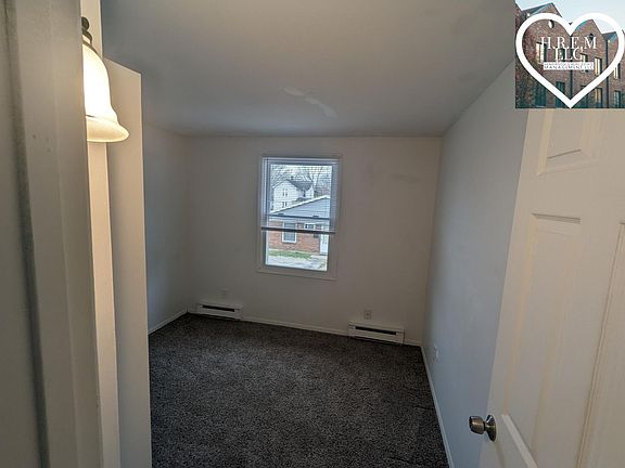 2nd image of 802 S Main St APT C