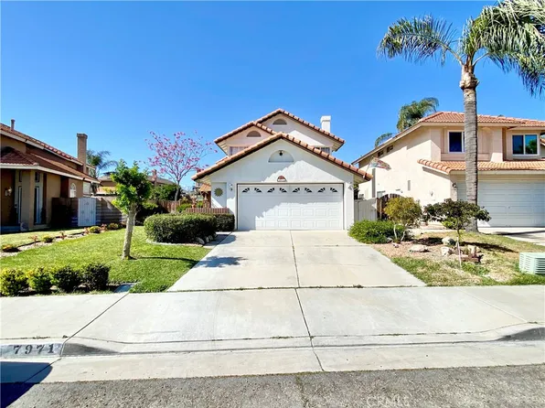 7971 Townsend Dr, Riverside, CA 92509