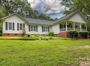 3540 Harmony Rd, Catawba, SC 29704