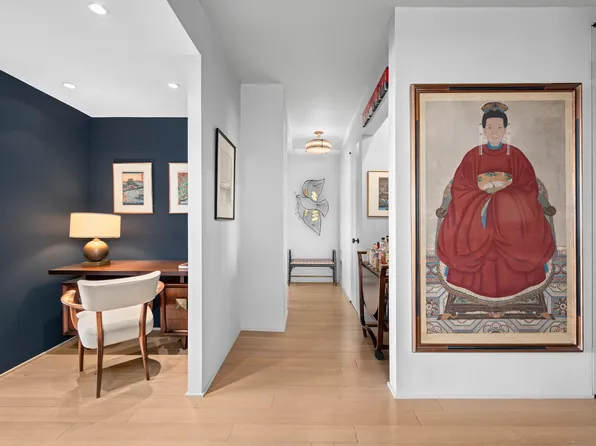 870 United Nations Plaza image 1 of 13