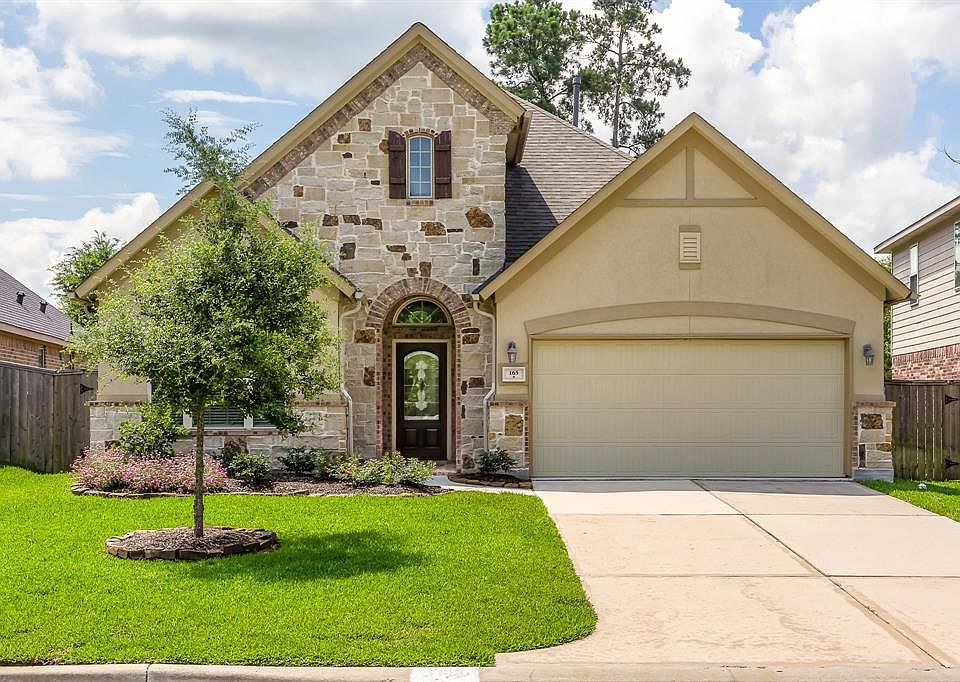 1st image of 165 Forest Heights Ln