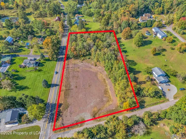 54 Main Rd, Sweet Valley, PA 18656