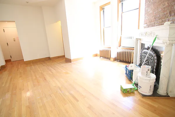 Rented by America Mecca Realty LLC | media 15