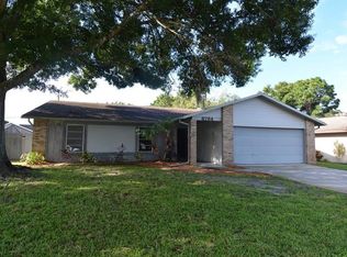 6784 Friendship Dr, Sarasota, FL 34241