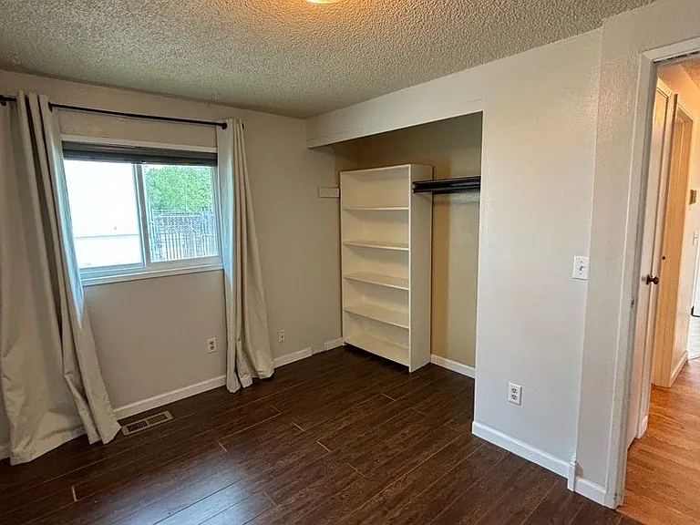 1453 Market St — Photo 12