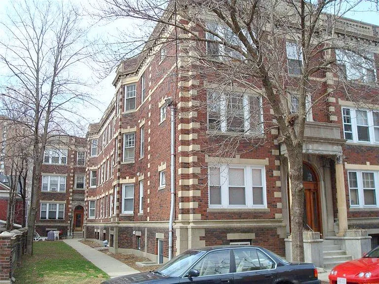 13 Ellery St #8 — Photo 16