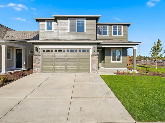 2nd image of 3871 NE Tellus Dr