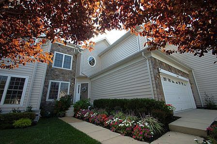 SOUTH RIDING PATIO HOME