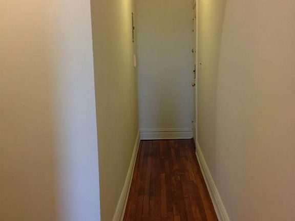 4th image of 3083 29th St APT 5B