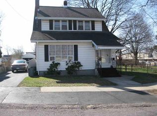 3 School St, Schenectady, NY 12304