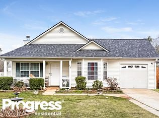 553 Forest Hills Path, Forest Park, GA 30297