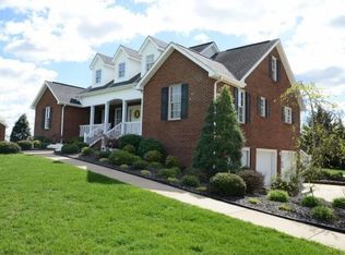 540 Sam Doak St, Greeneville, TN 37745