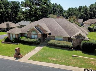 303 Amesbury Pl, Tyler, TX 75703