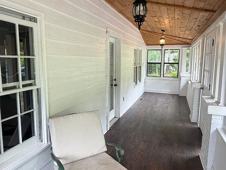 278 Toccoa Ave — Photo 5