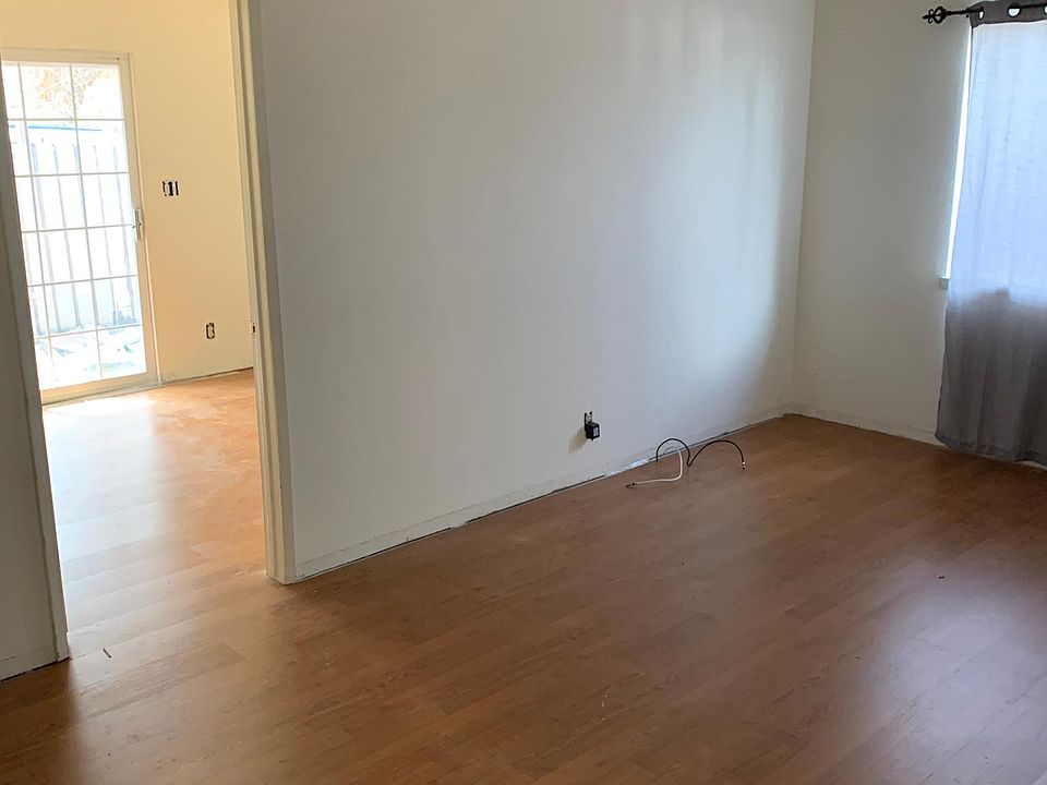2nd image of 325 Dale Dr
