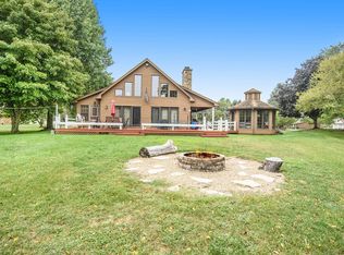 46242 Lakeview Dr, Decatur, MI 49045