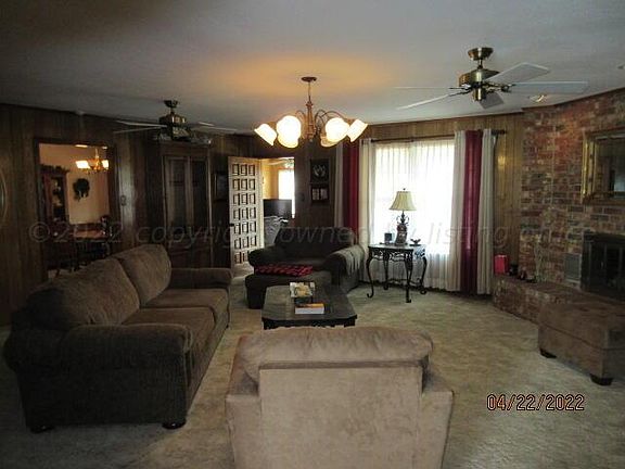 5th image of 2610 Fir St