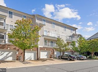 East Market At Fair Lake, Fairfax, VA 22033