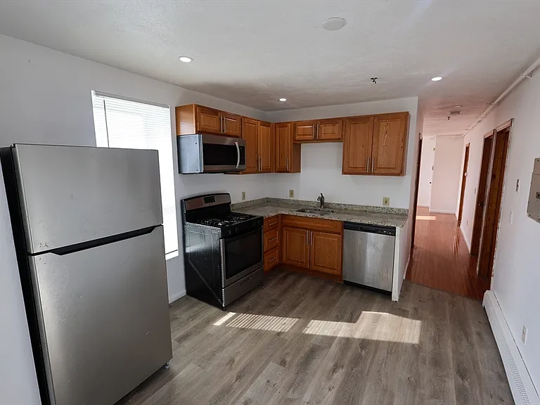 61 Saint James St #5 — Photo 1