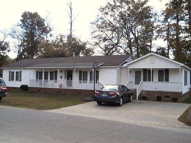 1st image of 102 Wilkins St