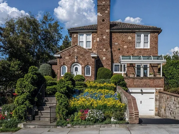 7 Central Drive, Bronxville, NY 10708