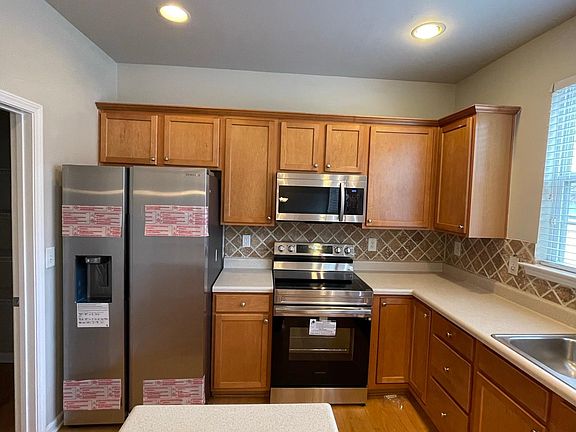 2nd image of 951 Pierce Brennen Dr NE