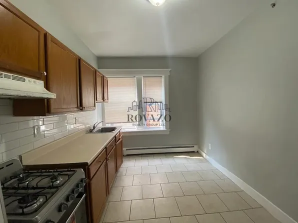 46 S Arlington Ave, East Orange, NJ