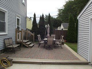3rd image of 1402 Royal Ave