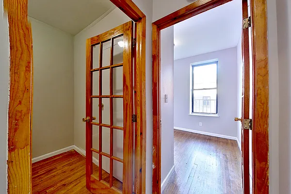 Rented by REAL New York | media 3