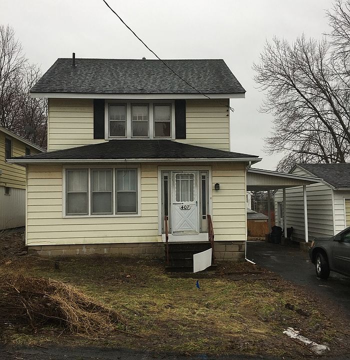 2nd image of 407 Nelson Ave