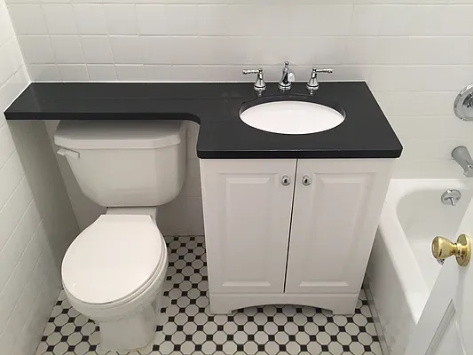 Rented by Metropolis Real Estate of Manhattan | media 27