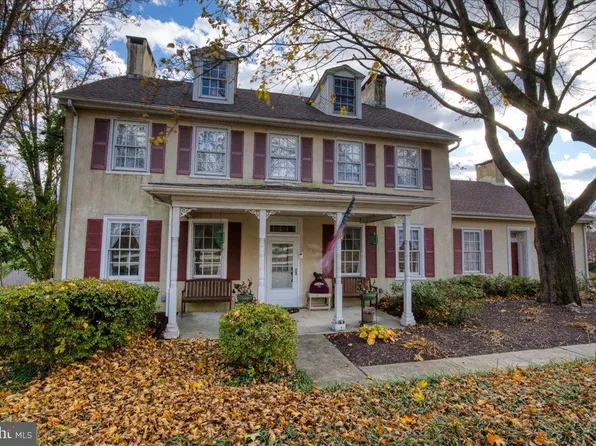 125 Joe Delgrosso Dr, Garnet Valley, PA 19060