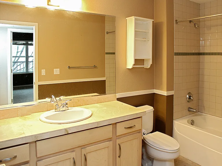 1500 SW Park Ave #210 — Photo 16