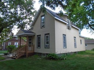 321 5th St, Boone, IA 50036