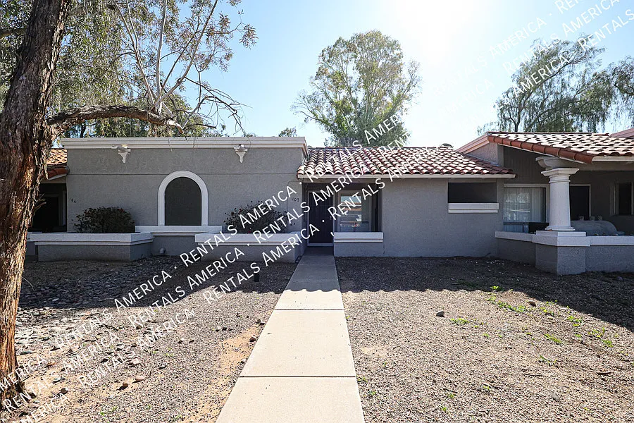 Building Photo - 9020 W Highland Ave #107